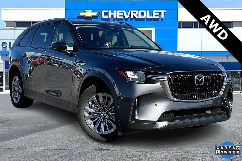 2025 Mazda CX-90 Preferred Package's photo