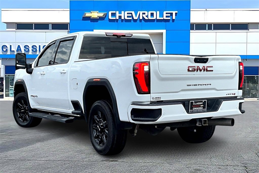 2024 Gmc Sierra 2500 HD AT4 photo 2