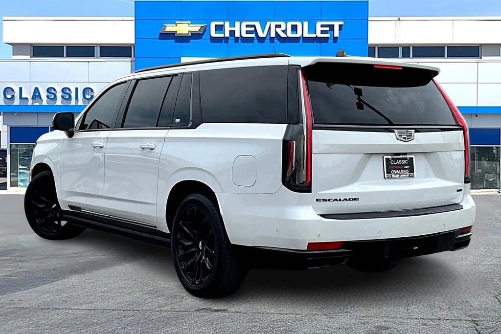 Used 2022 CADILLAC Escalade ESV Sport Platinum SUV