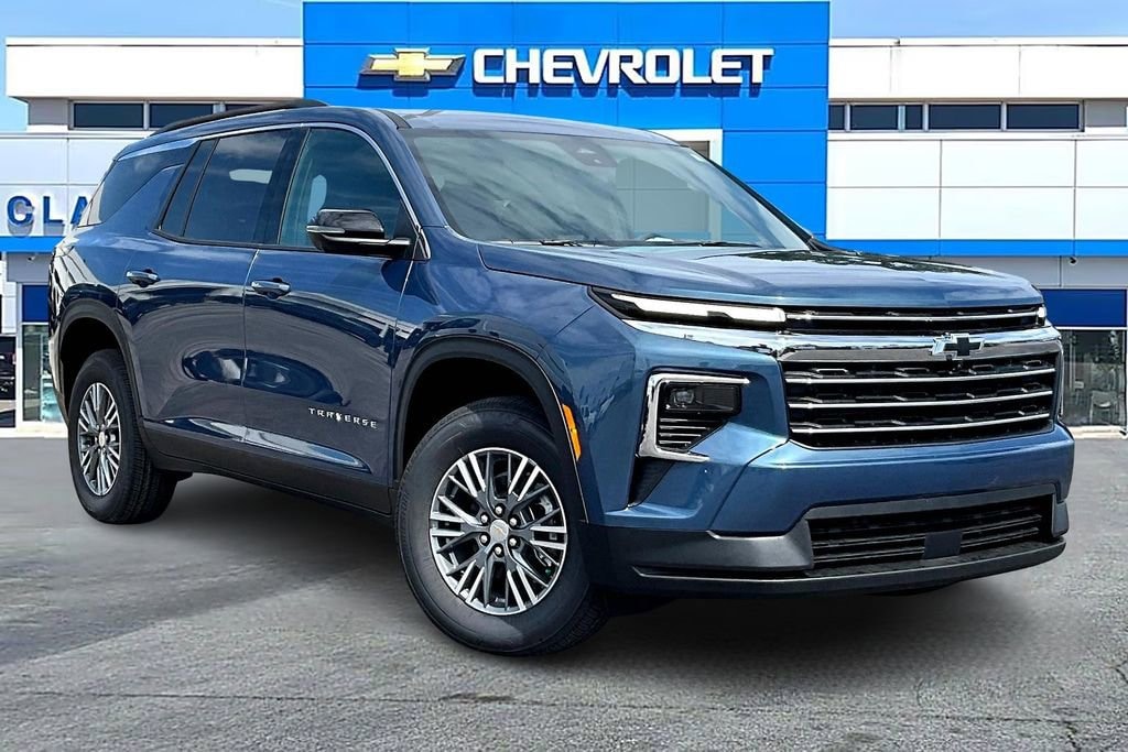 New 2026 Chevrolet Traverse LT SUV