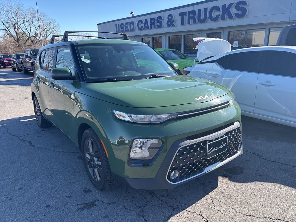 2022 Kia Soul EX's photo