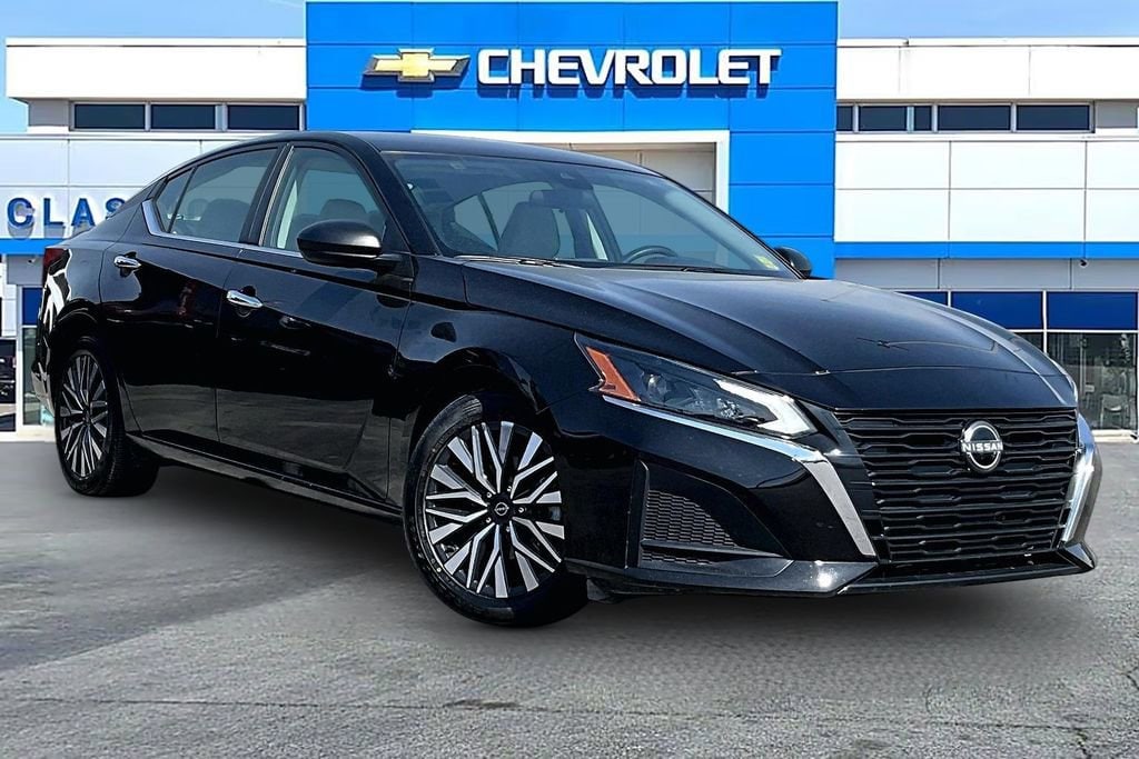 2025 Nissan Altima 2.5 SV's photo