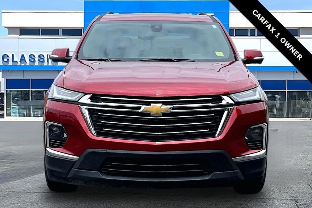 Used 2023 Chevrolet Traverse LT Cloth SUV