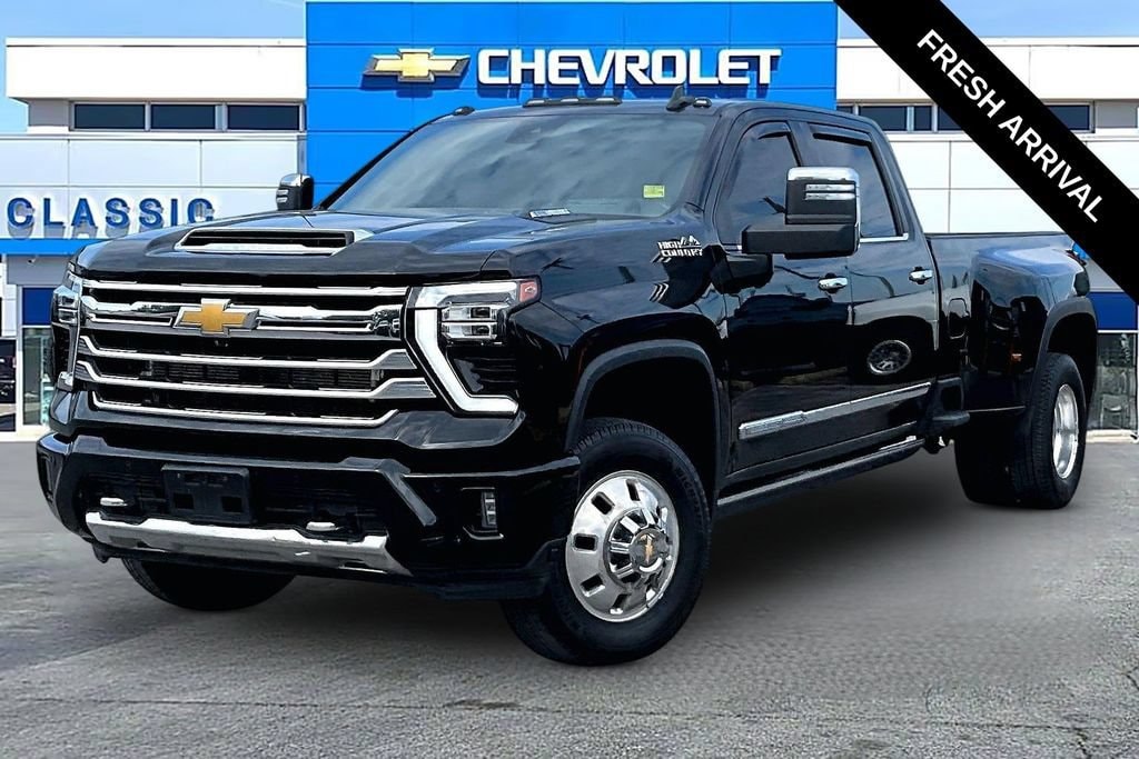 Used 2024 Chevrolet Silverado 3500 HD High Country DRW Truck