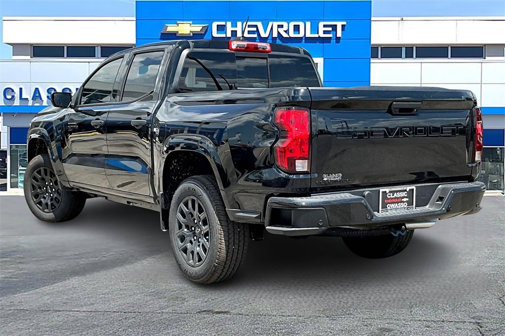 2026 Chevrolet Colorado Work Truck photo 3