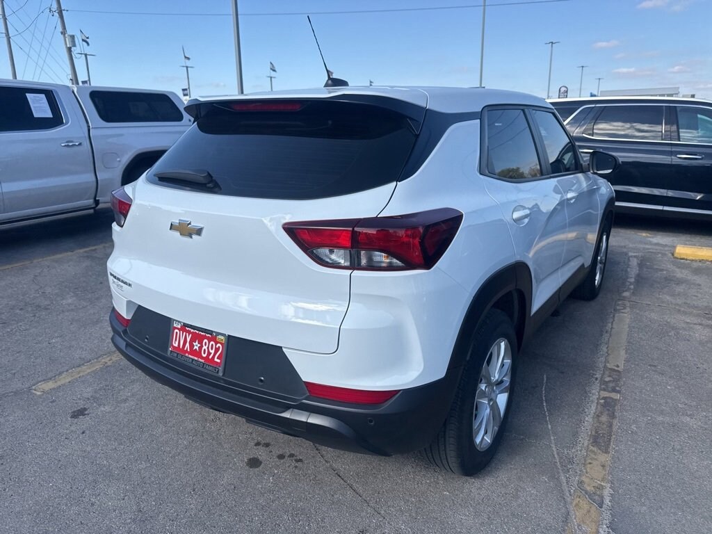 Used 2021 Chevrolet Trailblazer LS SUV
