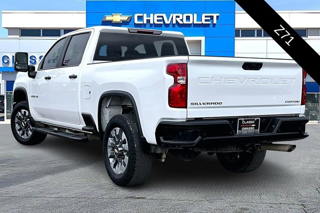 Used 2025 Chevrolet Silverado 2500 HD Custom Truck