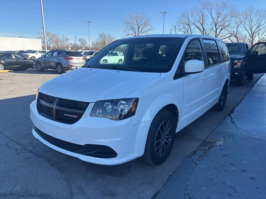 Used 2016 Dodge Grand Caravan SE Plus