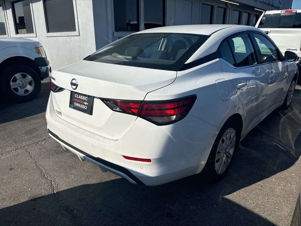 Used 2021 Nissan Sentra S with VIN 3N1AB8BV4MY255044 for sale in Owasso, OK