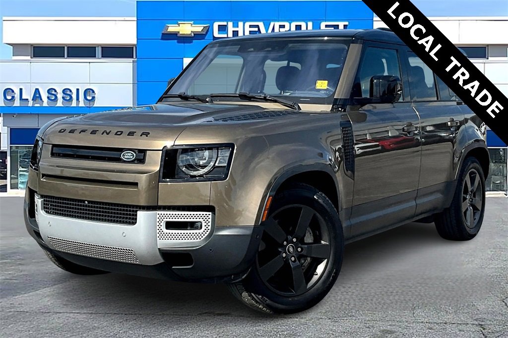 2020 Land Rover Defender SE photo 3