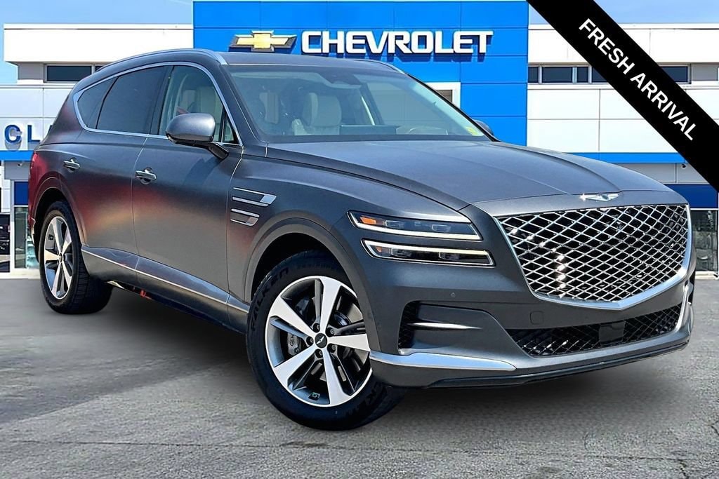 Used 2023 Genesis GV80