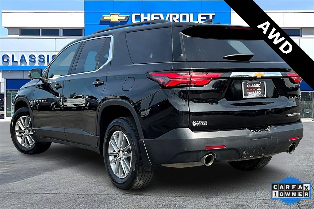 2023 Chevrolet Traverse photo 3