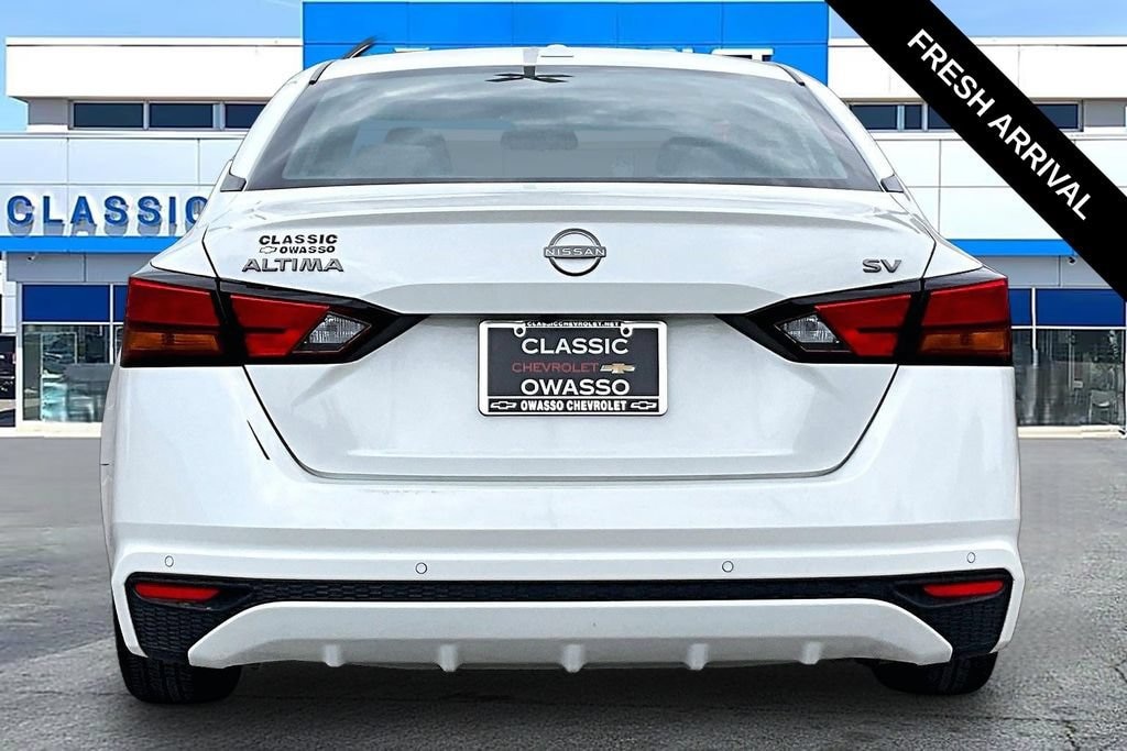 Used 2023 Nissan Altima 2.5 SV