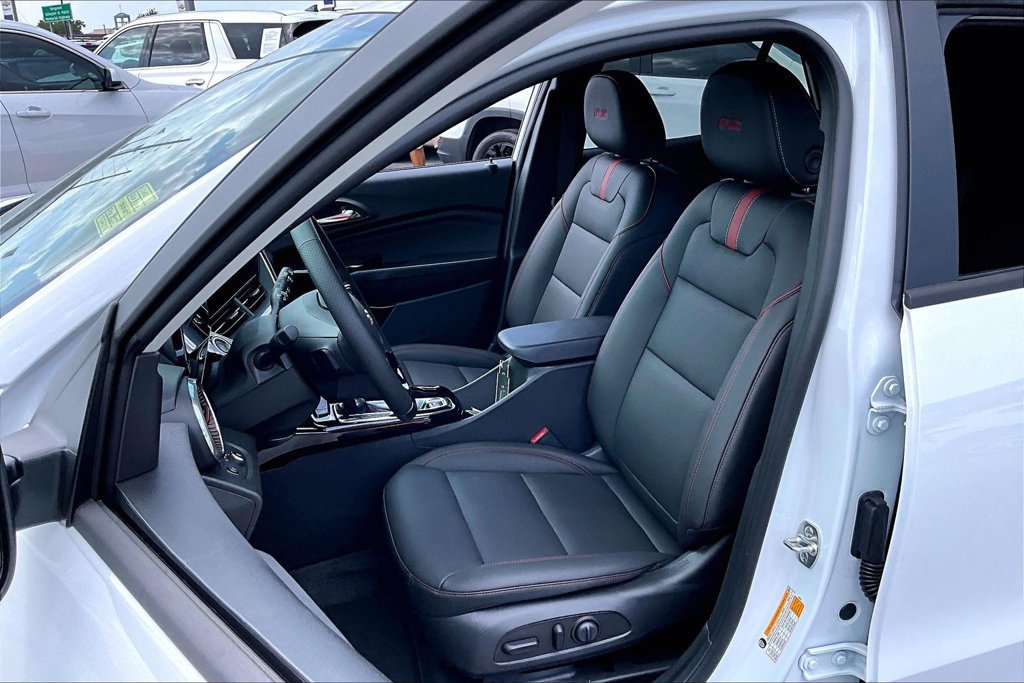 2026 Chevrolet Trax RS - Photo 9