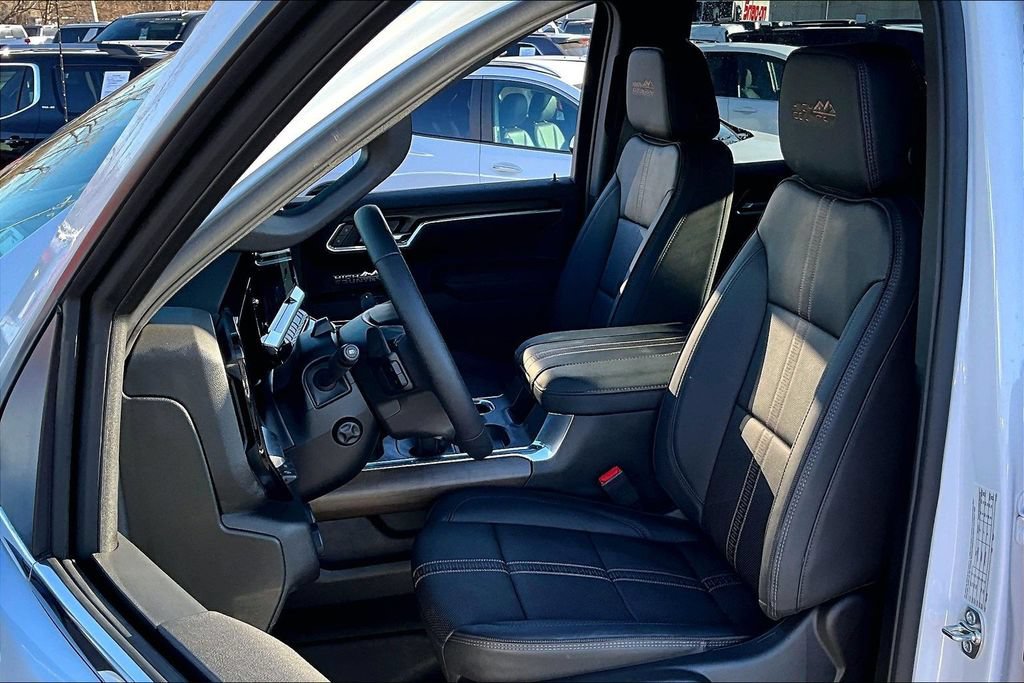 2026 Chevrolet Silverado 1500 High Country - Photo 9