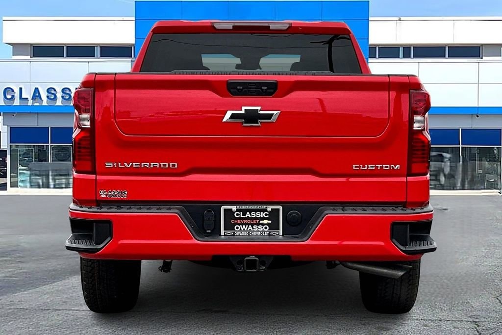 New 2026 Chevrolet Silverado 1500 Custom Truck