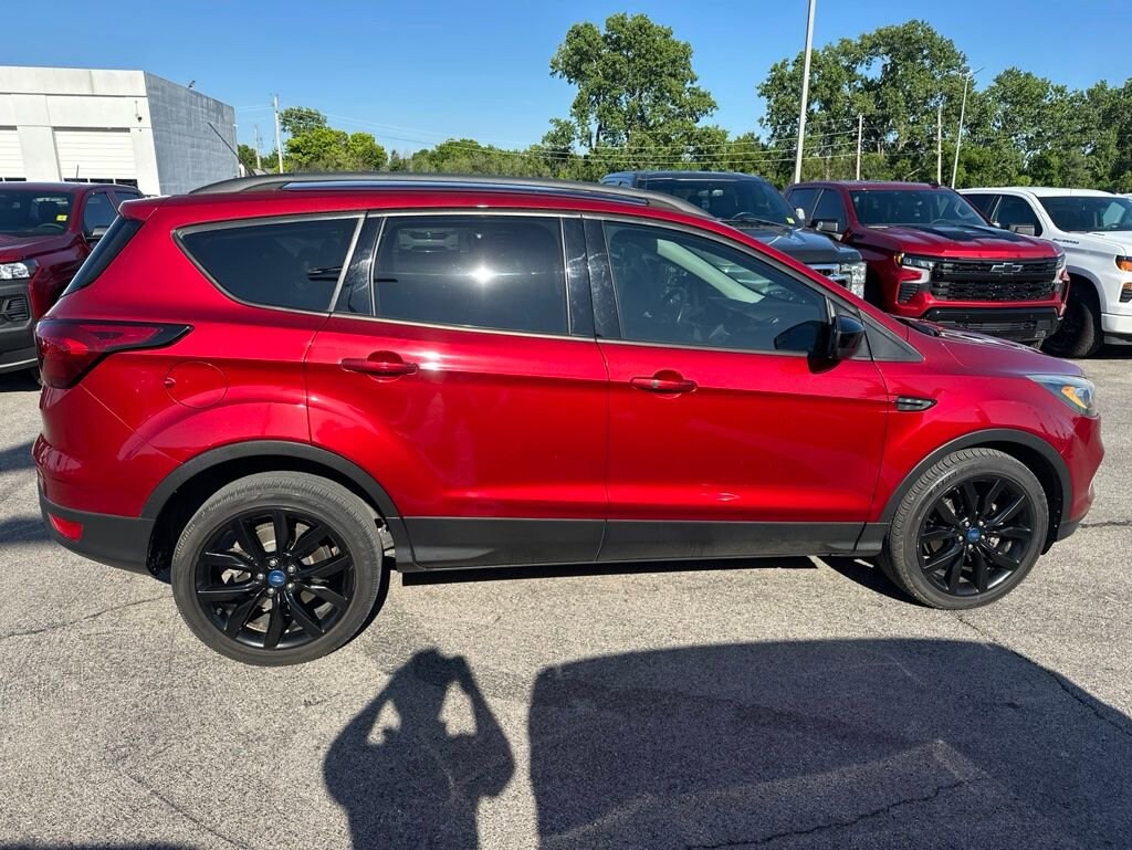 Used 2019 Ford Escape SE