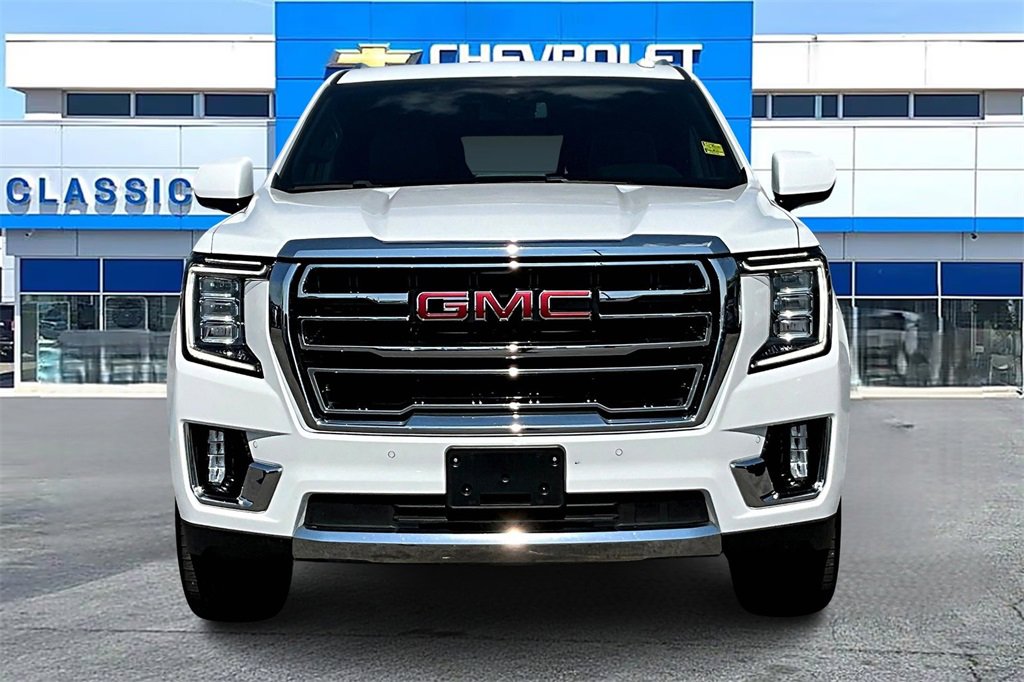 2024 Gmc Yukon SLT photo 2