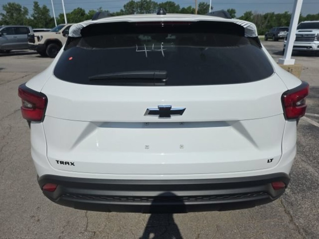 New 2026 Chevrolet Trax LT SUV
