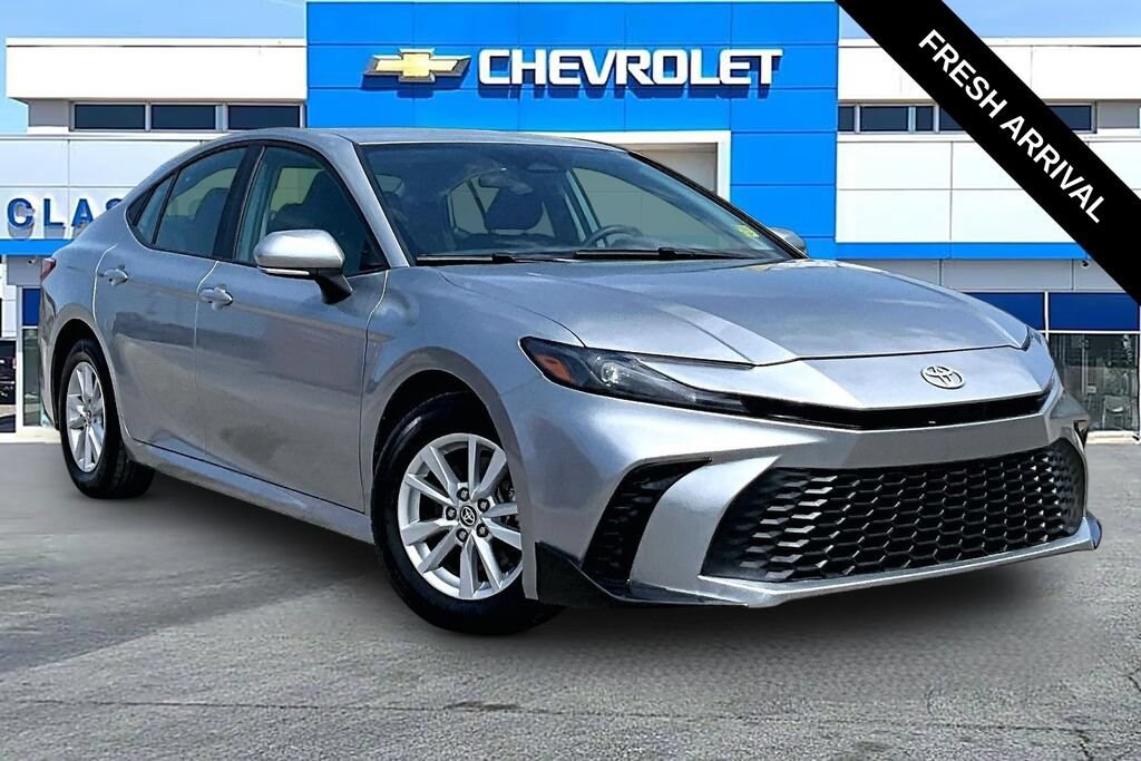 Used 2025 Toyota Camry LE