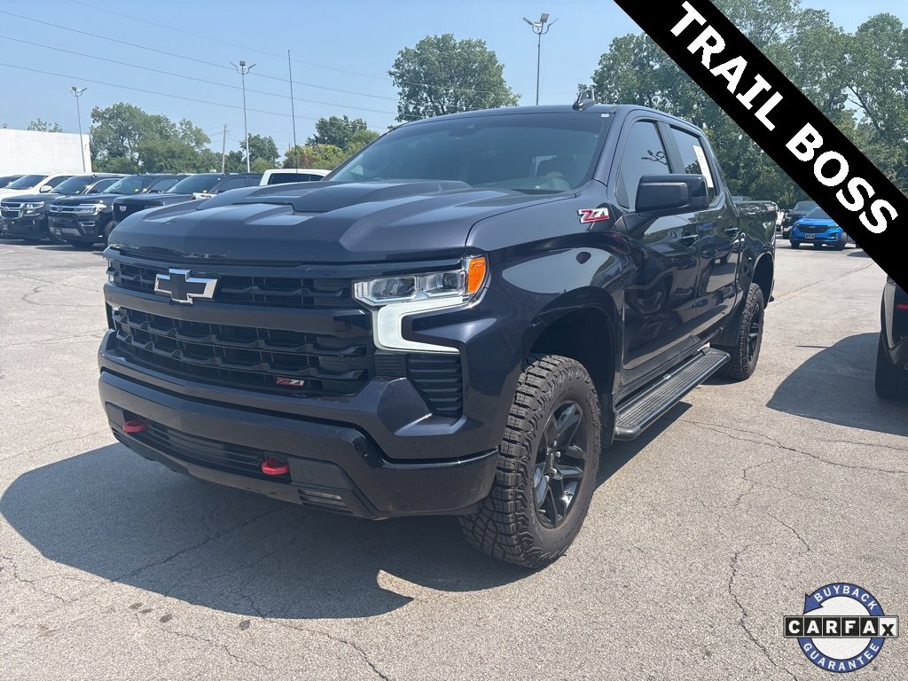 2022 Chevrolet Silverado 1500 LT Trail Boss photo 2