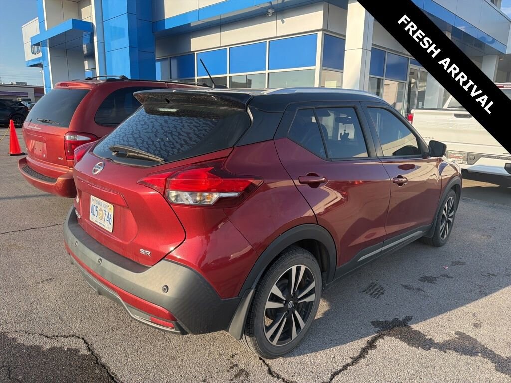 Used 2020 Nissan Kicks SR