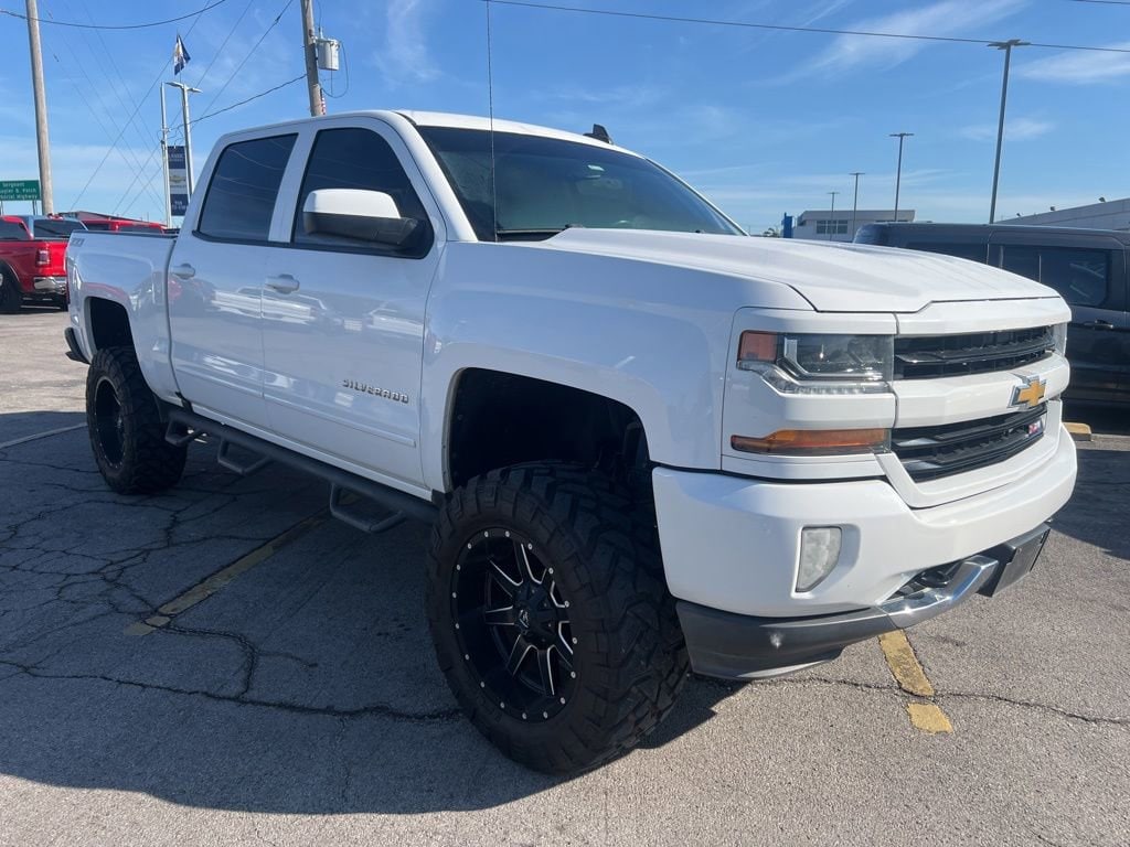 2017 Chevrolet Silverado 1500 LT Z71 4X4 Crew Cab Short Box's photo
