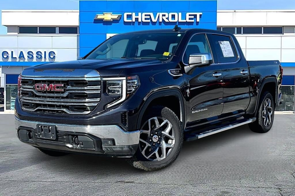 Used 2022 GMC Sierra 1500 SLT Truck
