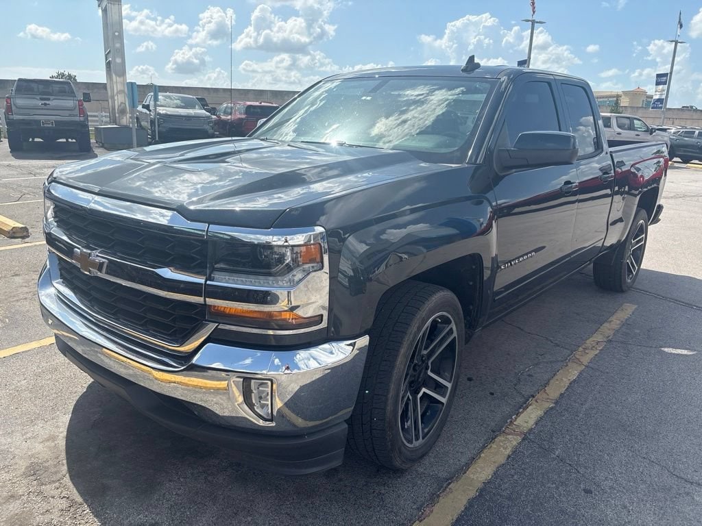 Used 2018 Chevrolet Silverado 1500 LT Truck