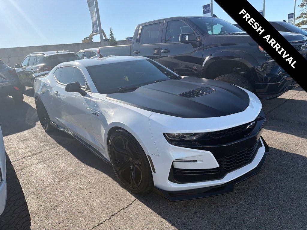 2022 Chevrolet Camaro 6.2 LT1's photo