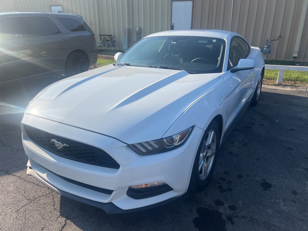 Used 2015 Ford Mustang V6 with VIN 1FA6P8AM6F5350045 for sale in Owasso, OK
