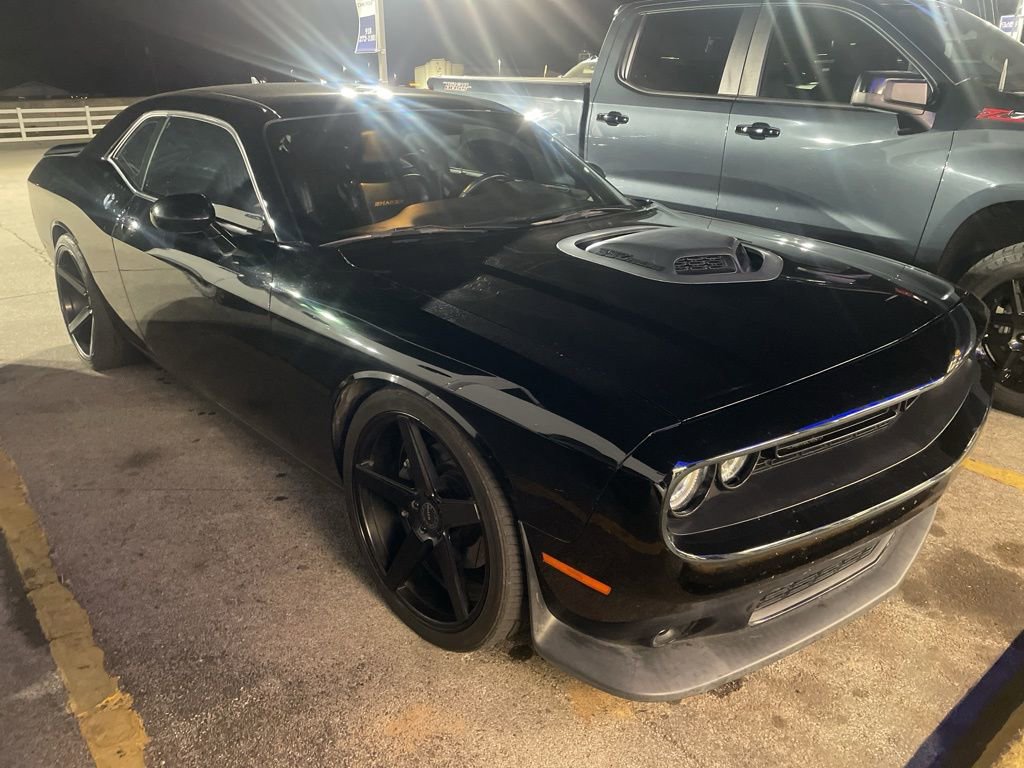 2016 Dodge Challenger Scat Pack's photo