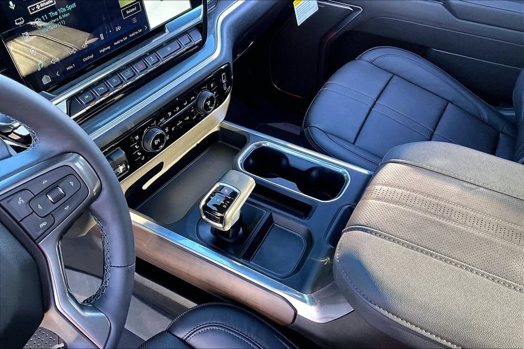 2026 Chevrolet Silverado 1500 High Country - Photo 8