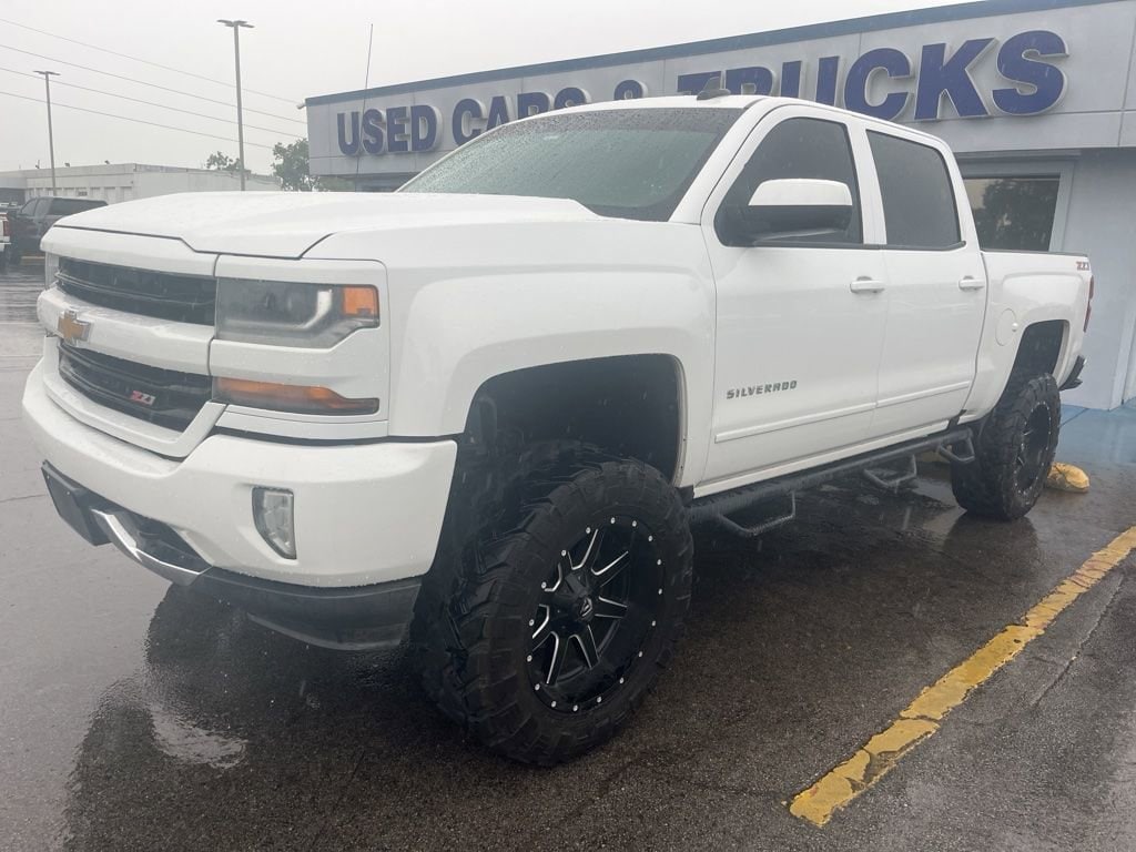 Used 2017 Chevrolet Silverado 1500 LT Truck