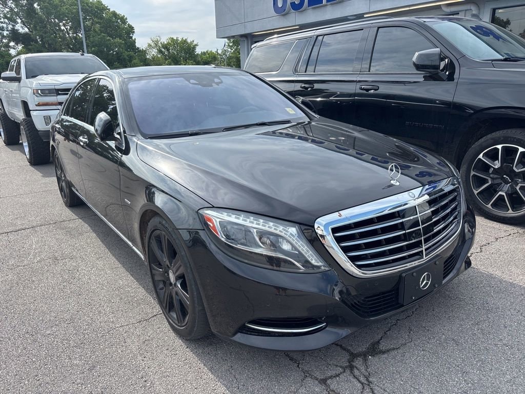 2014 Mercedes-Benz S-Class S550 4MATIC's photo