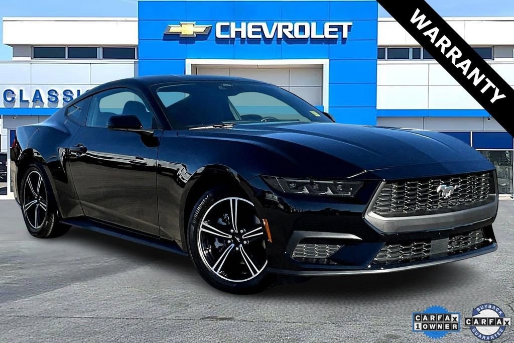 2025 Ford Mustang EcoBoost's photo