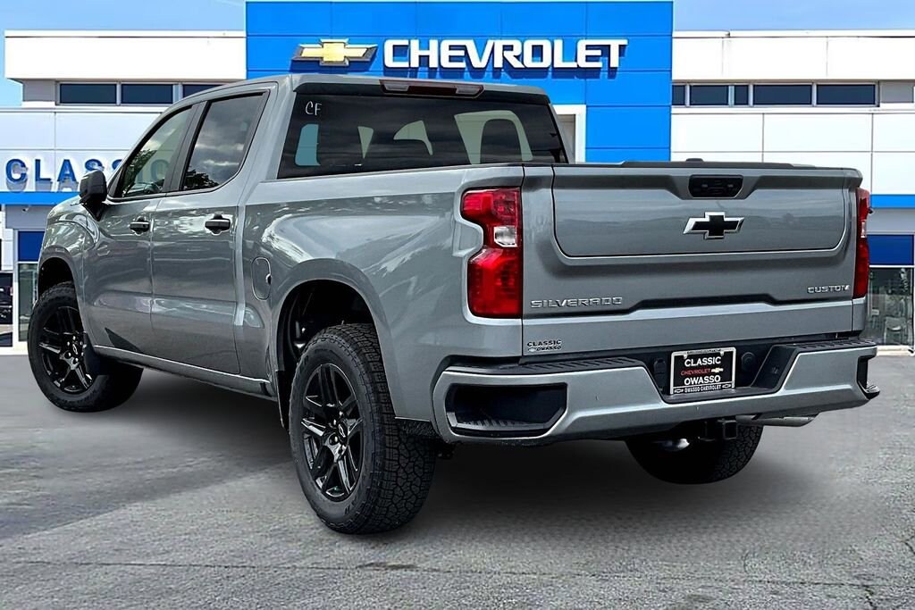 New 2026 Chevrolet Silverado 1500 Custom Truck
