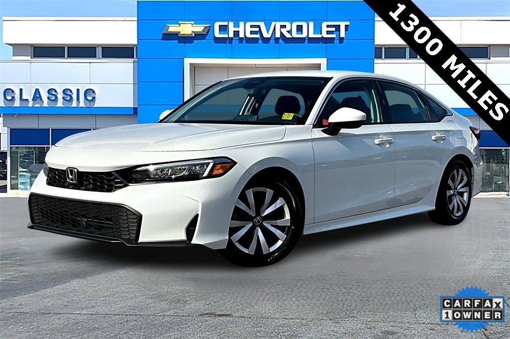 2025 Honda Civic LX photo 3