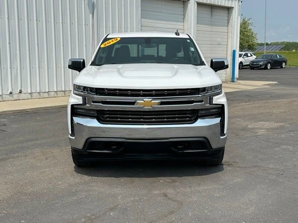 Used 2019 Chevrolet Silverado 1500 LT with VIN 1GCRYDED0KZ180582 for sale in Lake City, MI