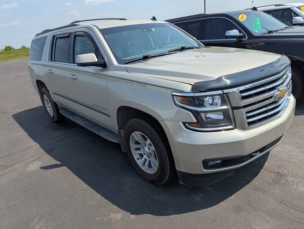 Used 2015 Chevrolet Suburban LT with VIN 1GNSKJKC0FR284547 for sale in Lake City, MI