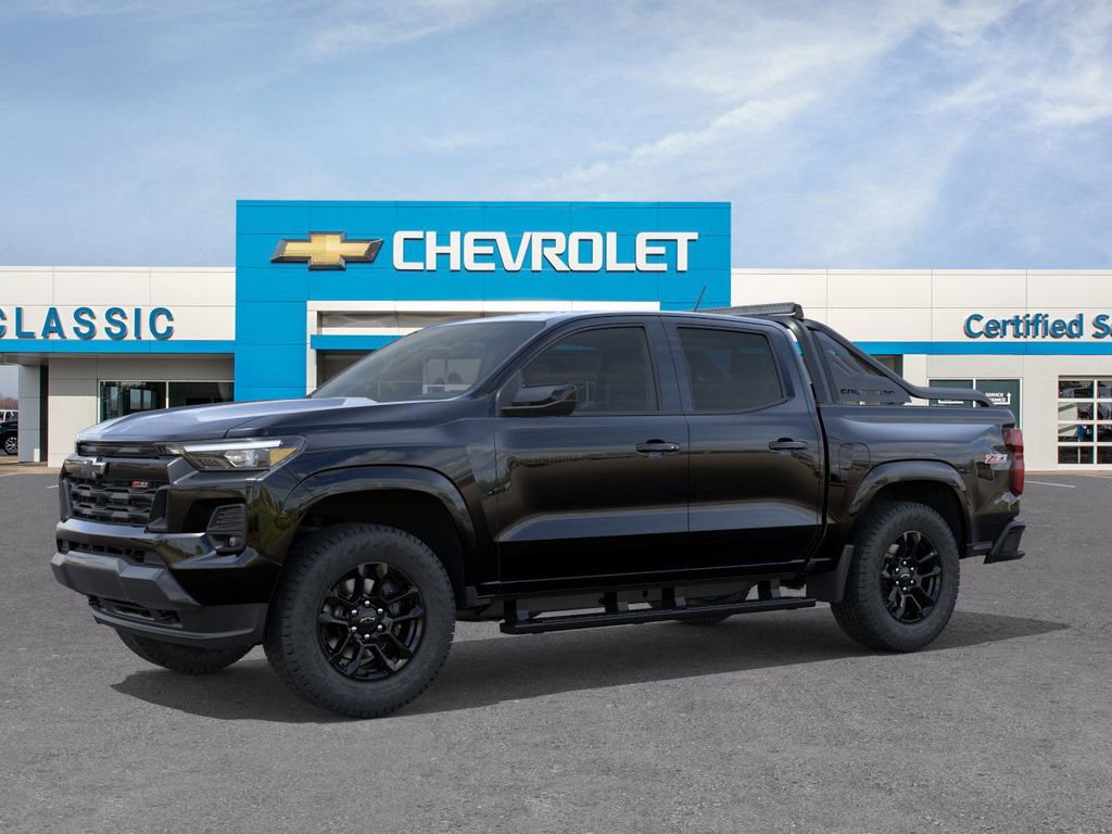 2025 Chevrolet Colorado Z71 photo 2