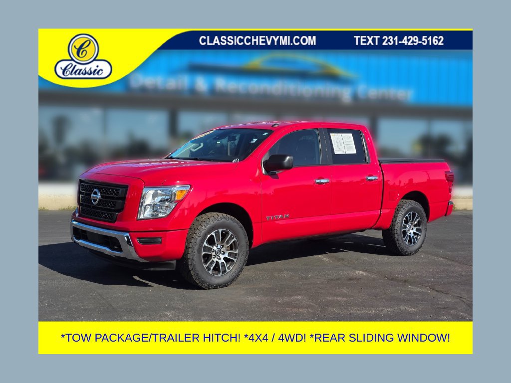 2021 Nissan Titan Crew Cab SV 4x4 Truck