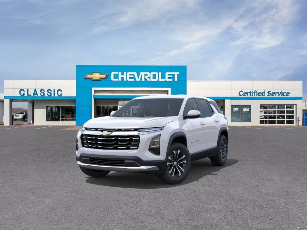 2027 Chevrolet Equinox LT - Photo 11