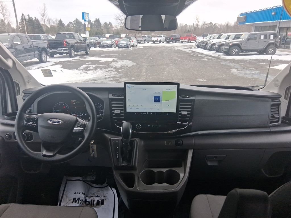 2023 Ford Transit Passenger Van XL - Photo 18
