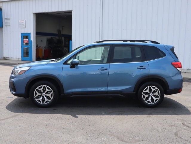 Used 2021 Subaru Forester Premium with VIN JF2SKAFCXMH545965 for sale in Lake City, MI