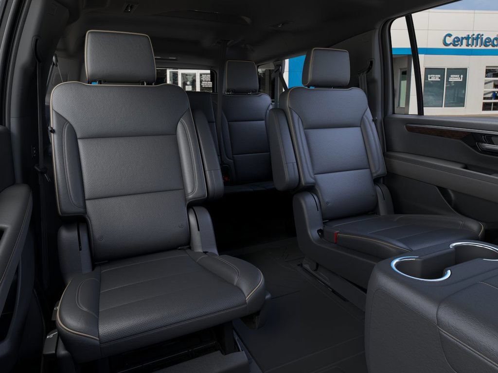 2026 Chevrolet Suburban Premier - Photo 21