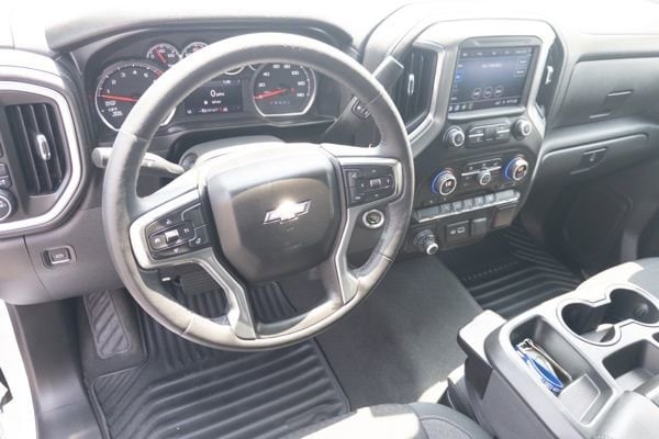 2021 Chevrolet Silverado 1500 LT - Photo 17