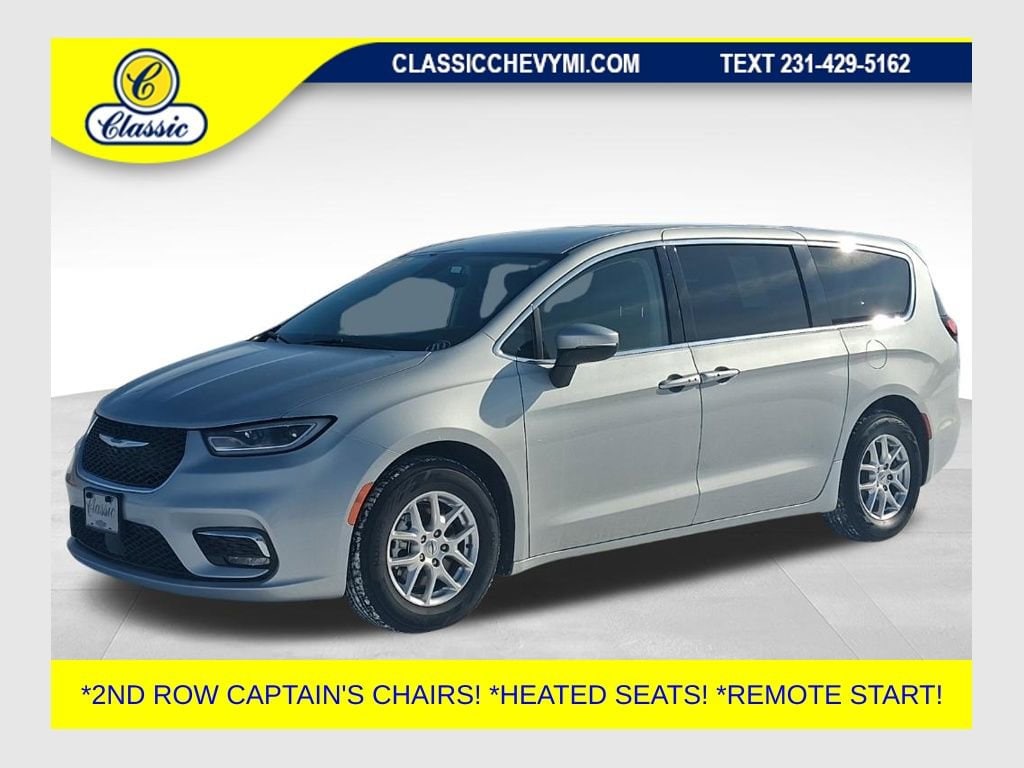 2023 Chrysler Pacifica Touring L