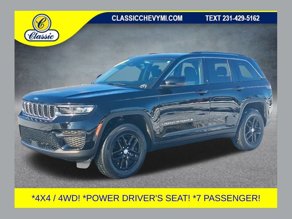 2023 Jeep Grand Cherokee Laredo's photo