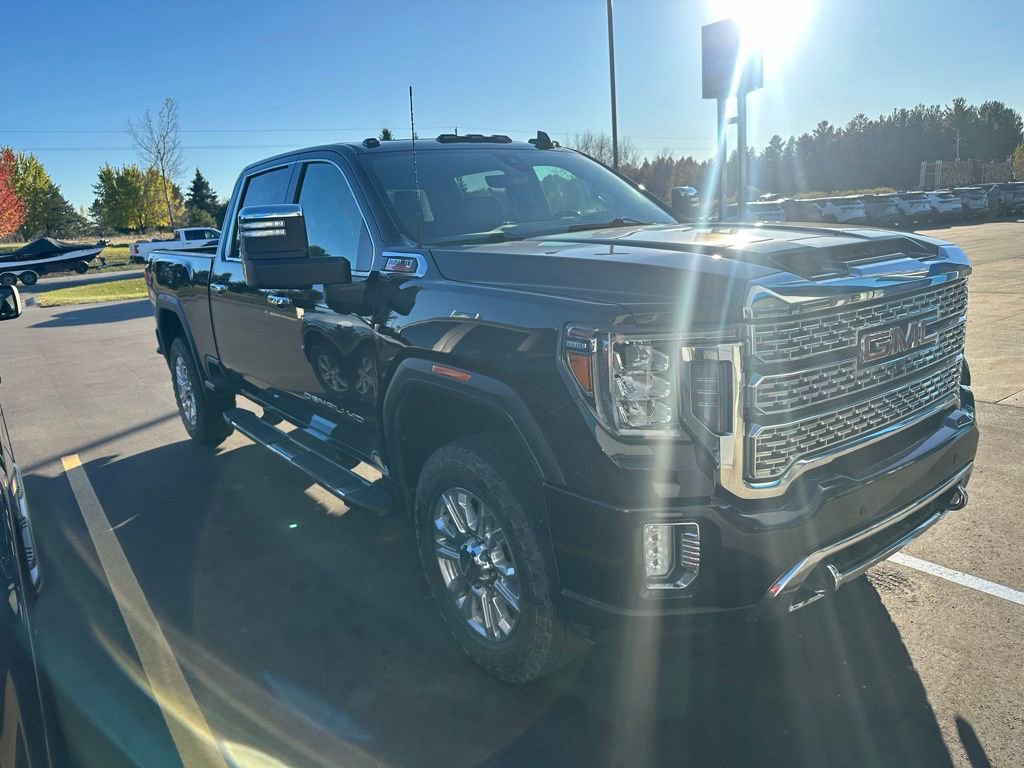 2021 Gmc Sierra 2500 HD Denali photo 3